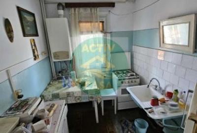 Apartament cu 2 camere nedecomandat în Roman - 8