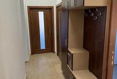 Apartament cu 3 camere decomandat în Punctele Cardinale - 1