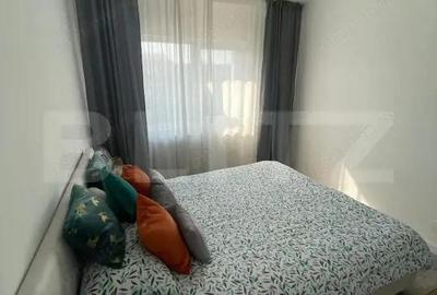 Apartament cu 3 camere decomandat în Rovine - 8