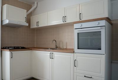 Apartament cu 4 camere decomandat, mobilat în Apărătorii Patriei - 17