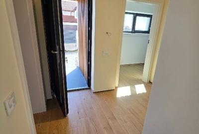 Casă individuală cu 4 camere cu Teren 650 Mp în Colonia Bod - 2