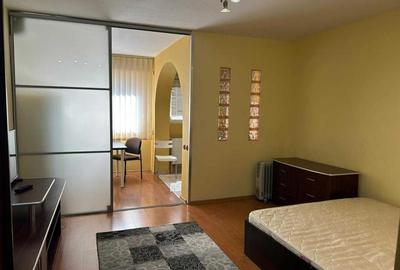 Garsonieră semidecomandată, mobilată în Iancului