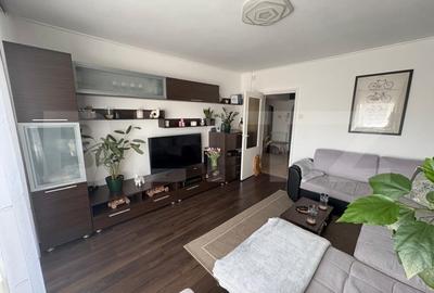 Apartament cu 4 camere, 92 mp, zona str. Careiului