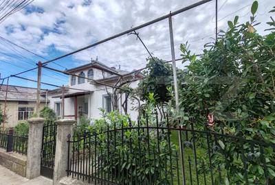 Casă cu 7 camere cu Teren 720 Mp în Central - 5