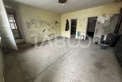 Casa de vanzare 4 camere 125 mpu teren liber 923 mp anexa Comuna Lisa - 8