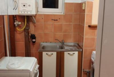 Apartament cu 3 camere decomandat în Gănești - 4