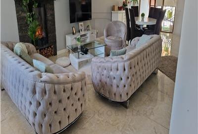 Duplex superb - zona excelenta - mobilat -  garaj - 1