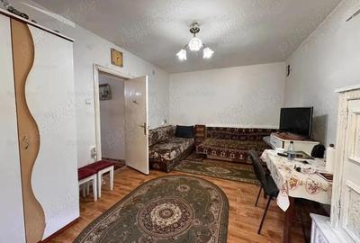 Garsonieră decomandată în 1 Mai - 7