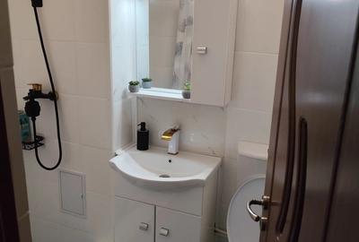 Vand Garsoniera la Parter zona Crang - 5