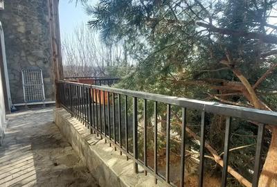 Casă cu 5 camere cu Teren 500 Mp în Brănești - 18