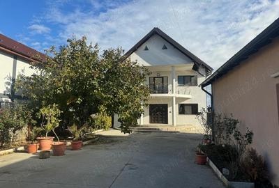 Casa de vanzare , Bradu - 1