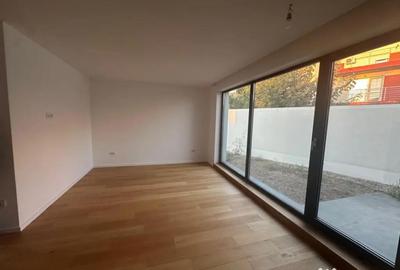 Casă cu 4 camere cu Teren 316 Mp în Central