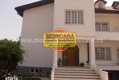 Casă cu 9 camere cu Teren 2000 Mp în Central - 2