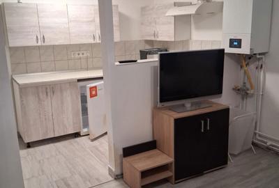 Garsonieră decomandată în Lazaret - 2