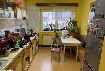 Apartament cu 4 camere în Central - 2