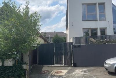 Duplex cu 5 camere cu Canalizare în Bună Ziua - 2