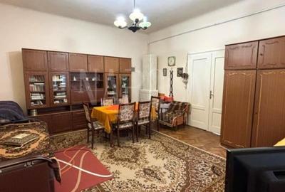 Apartament 3 camere de vanzare in Centru, Cluj Napoca