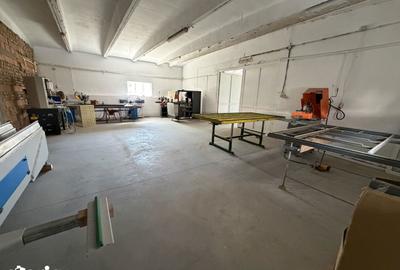 Spațiu comercial, de 657 mp, în Bucov - 1