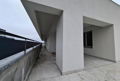 Penthouse cu 3 camere decomandat în Galata - 5