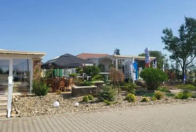Spațiu comercial, de 560 mp, în Nord - 14