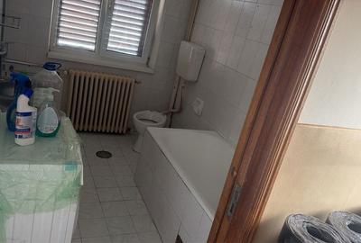 Casă cu 4 camere cu Teren 240 Mp în Central - 3