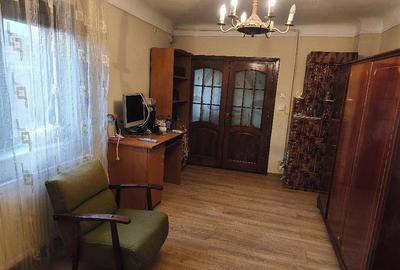 Casă cu 2 camere cu Teren 200 Mp în Central - 7