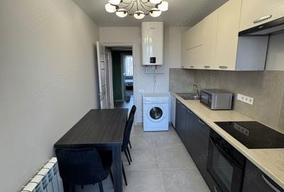 Apartament cu 3 camere decomandat în Florilor - 3