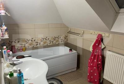 Casă cu 5 camere cu Teren 450 Mp în Central - 11