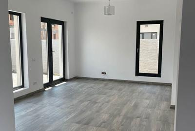 Casă cu 3 camere în Central - 3