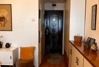 Garsonieră decomandată, mobilată în Bartolomeu - 11