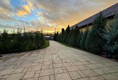 Casa ,Vila langa padure ,teren + livada 4500mp, JACUZZI, Panouri 10kw - 4