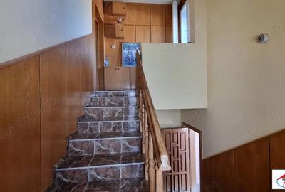 Casă cu 3 camere în Semicentral - 1
