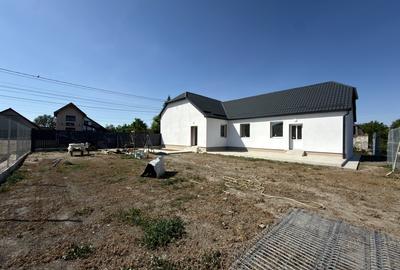 Casă individuală cu 3 camere cu Teren 480 Mp în Utvin - 15
