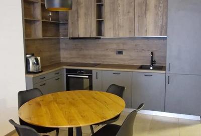 Apartament cu 3 camere decomandat, mobilat în Central - 2