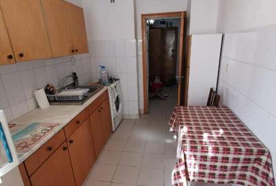 Apartament cu 1 camera decomandat zona CETATII - 2