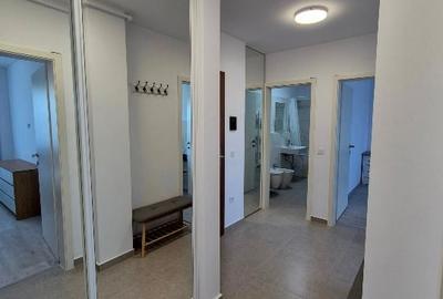 Apartament cu 2 camere decomandat, mobilat în Tractorul - 8