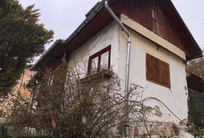 Casă cu 3 camere cu Canalizare în Furnica - 2