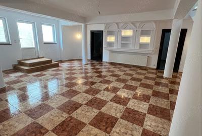 Casă cu 2 camere în Titulescu - 2