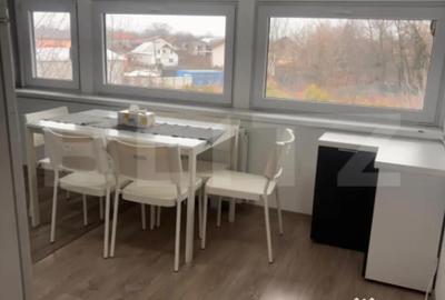 Apartament cu 4 camere decomandat în Central - 14