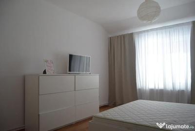 Apartament cu 3 camere decomandat în Poiana Țapului - 4