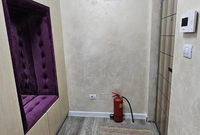 Apartament cu 3 camere decomandat în Central - 1