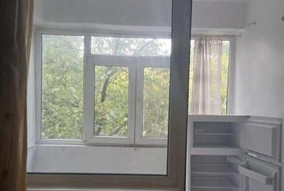 Dr. Taberei-Bulevardul Timișoara-Garsonieră cu balcon parțial mobilată, AC - 5