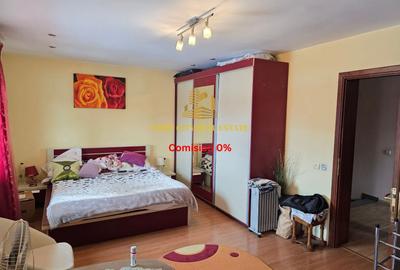Duplex cu 4 camere cu Canalizare în Pasărea - 16