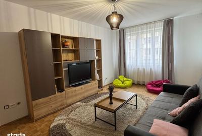 Apartament cu 2 camere decomandat, mobilat în Ștrand