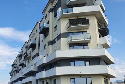 Apartament cu 3 camere decomandat în 13 Decembrie - 4