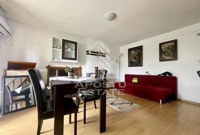 Apartament cu 3 camere, pe 2 niveluri, centrala proprie, Dambovita