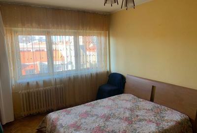 Apartament cu 2 camere decomandat în Central - 4