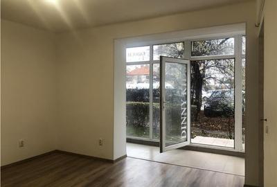 OFERTA SPATIU  pretabil frizerie | birou | manichiura | Centru Civic - 2