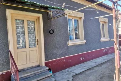 Casă cu 4 camere în Chișineu-Criș - 2