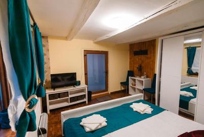 Casă individuală cu 3 camere cu Teren 1800 Mp în Săvârșin - 2